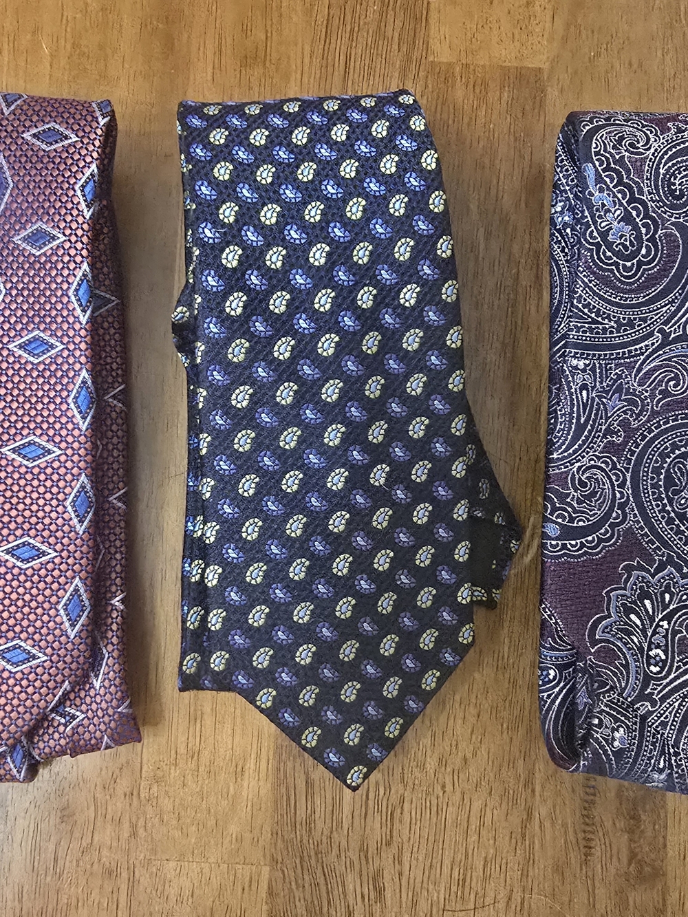 Set of 3 Jos A Bank Reserve Men's 100% Silk Ties Paisley Diamond Blue Purple Red